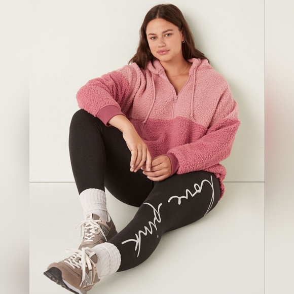 LAST CHANCE! PINK PLUSH FLEECE PULLOVER Size S - Picture 4 of 5